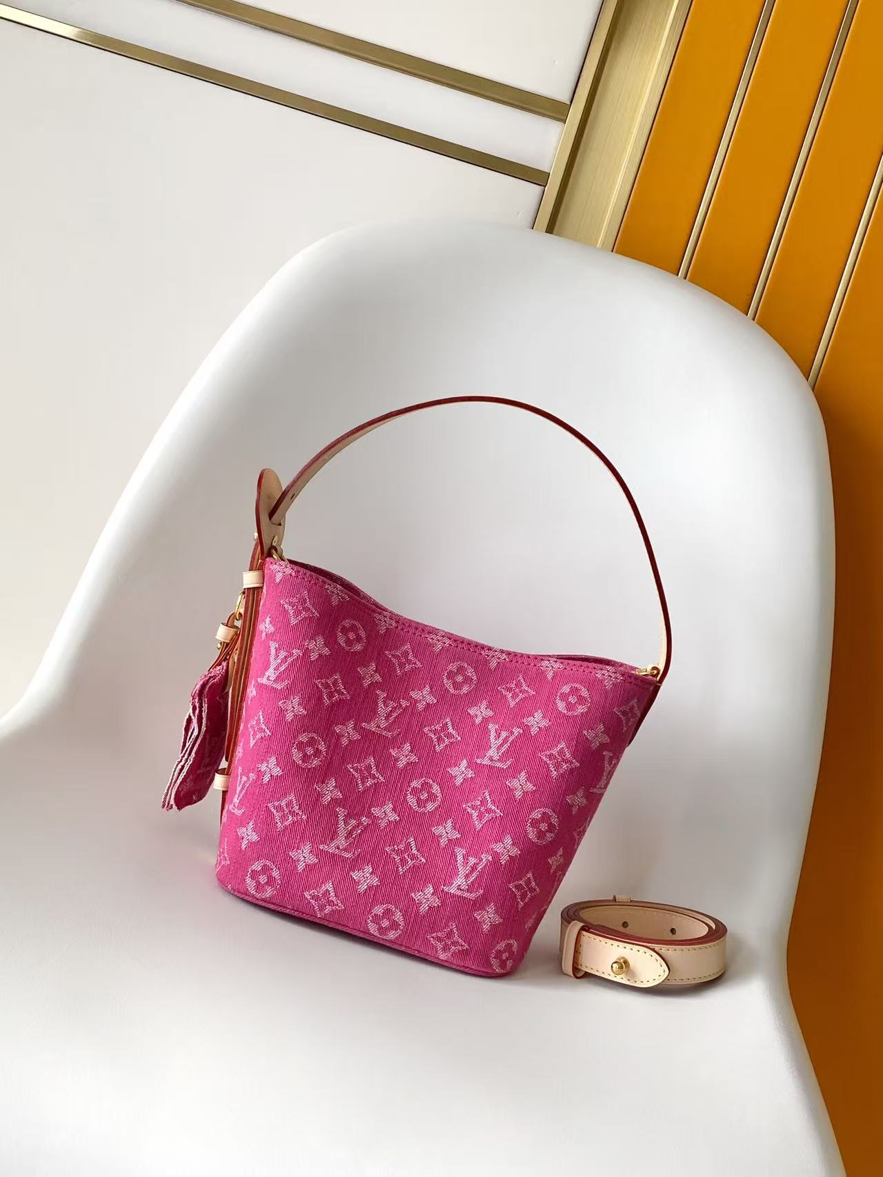 Louis Vuitton LV Classic Handbag Monogram Empreinte Model M46575 Detachable Strap Luxury Daily Wear Fashion Bag